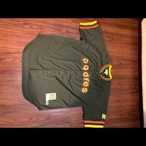 Authentic Padres Vintage Jersey 👕 (1984)